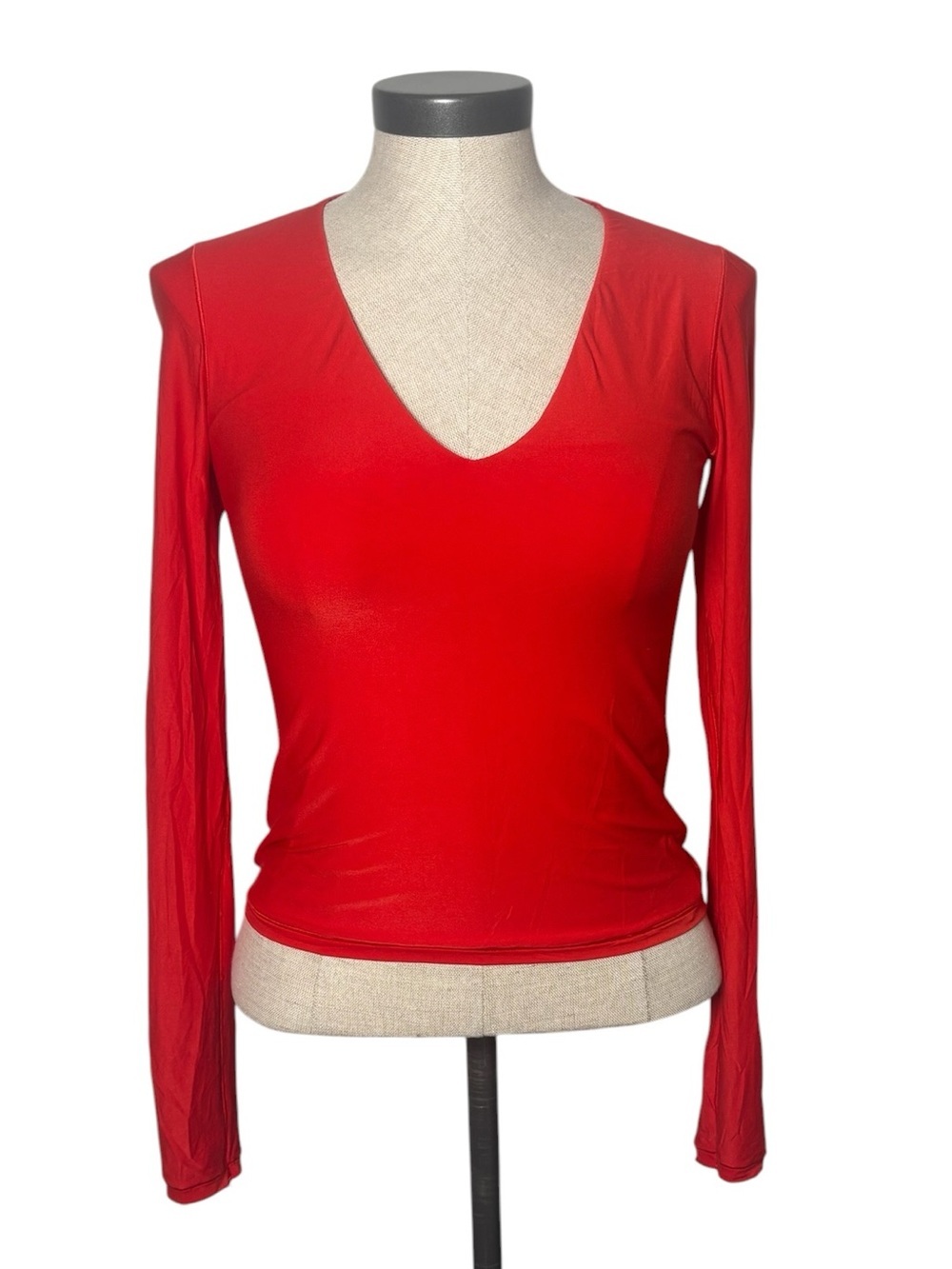 Aerie SMOOTHEZ Red V Neck Long Sleeve Fitted Stretch Top Medium